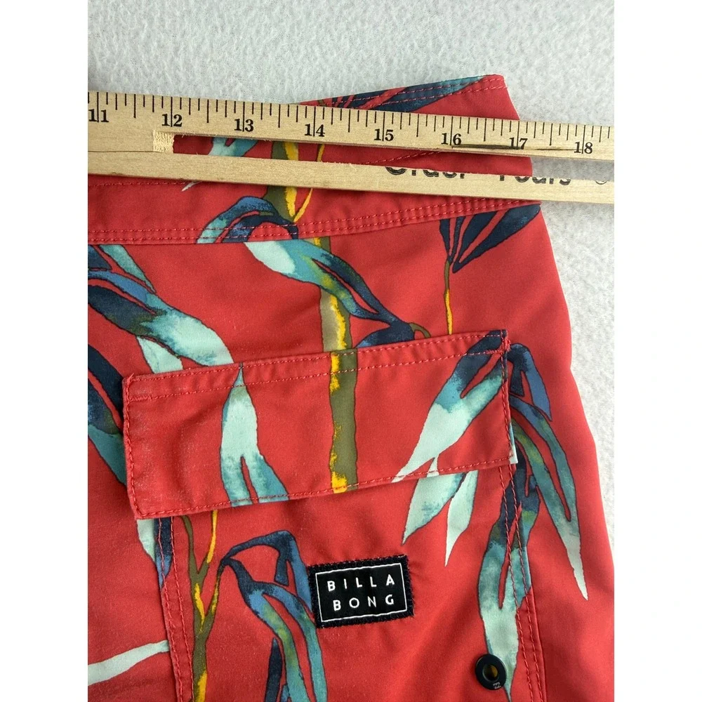 Billabong Sundays Pro Board Shorts Mens 33 Red Tropical Bamboo Leaf Recycler